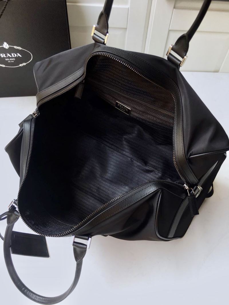Pra*a travel bags